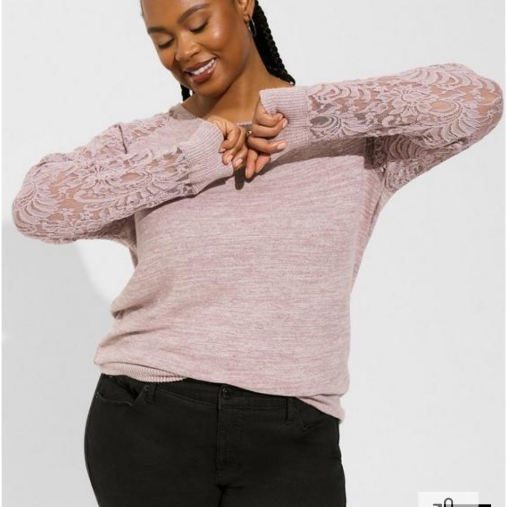 Lace sleeve sweatshirt